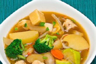 Hearty Turkey Vegetable Noodle Soup: A Comforting Bowl of Wellness