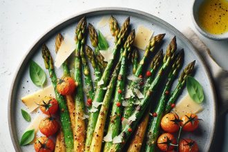 Golden Roasted Asparagus with Parmesan: A Flavorful Twist